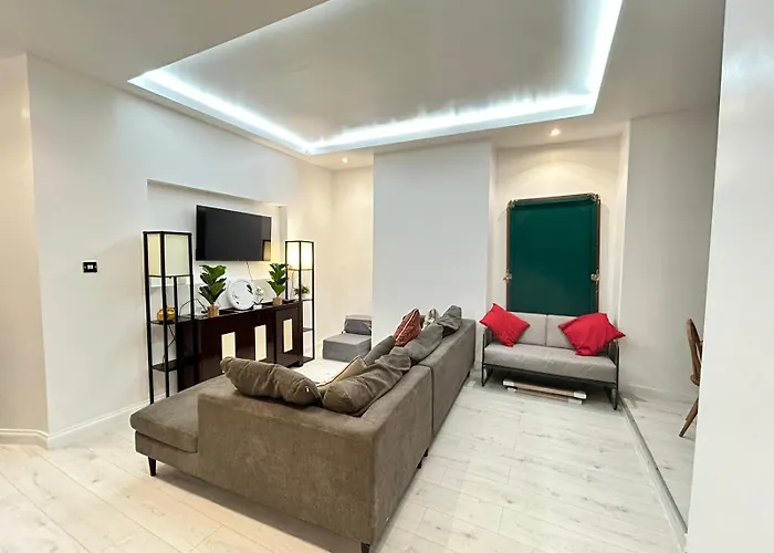 2 Bedroom Flat Wembley
